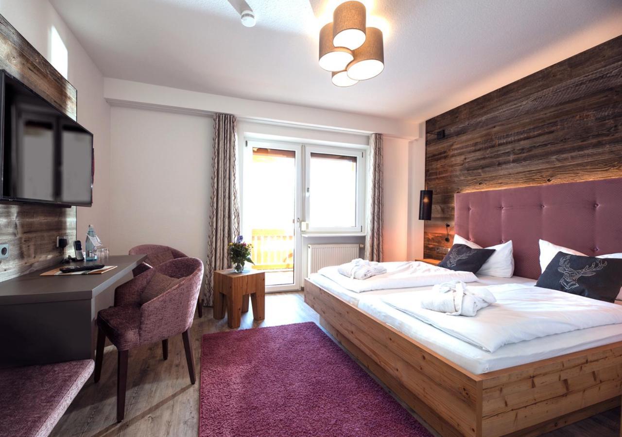 Thaelerhaeusle Hotel Furtwangen Bagian luar foto