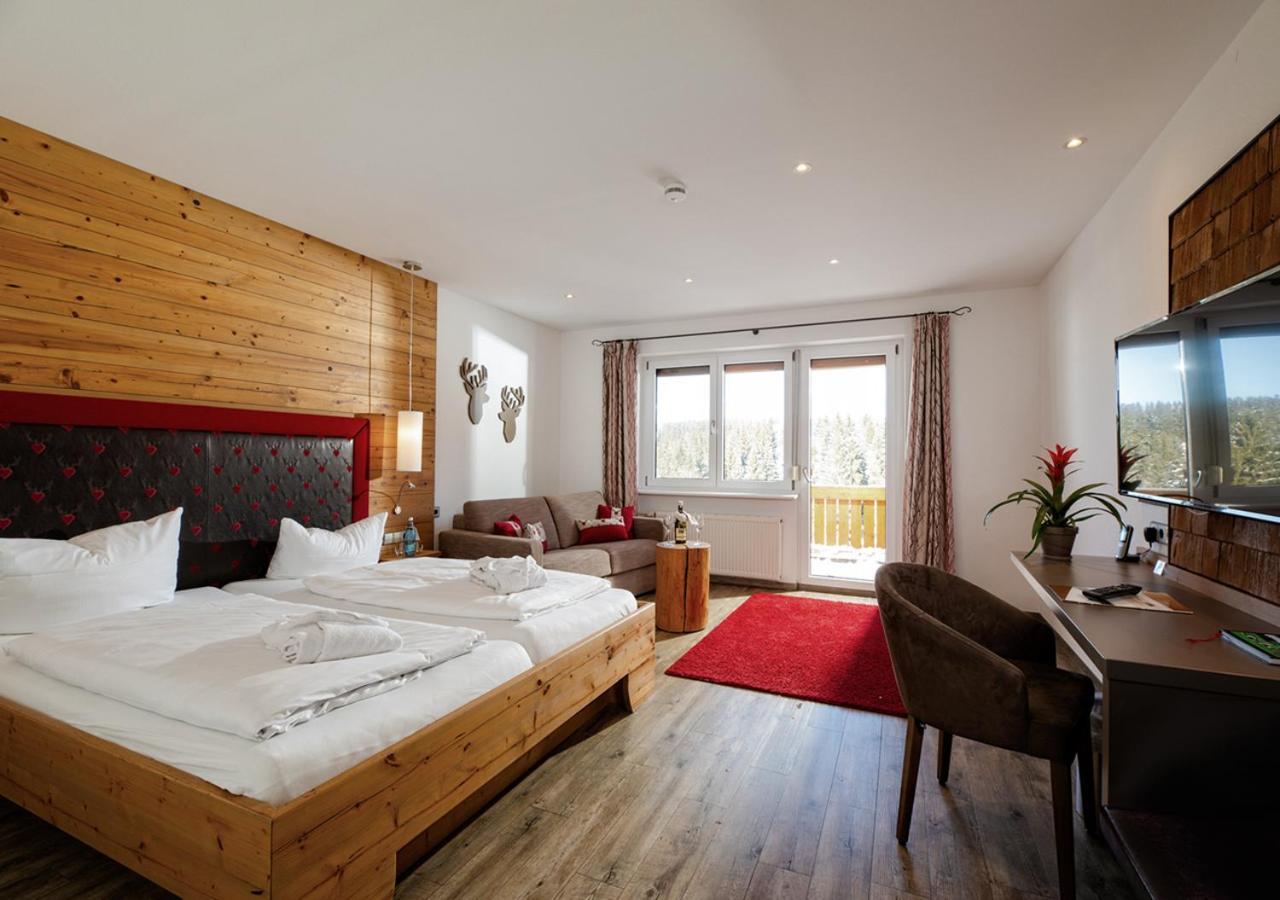 Thaelerhaeusle Hotel Furtwangen Bagian luar foto